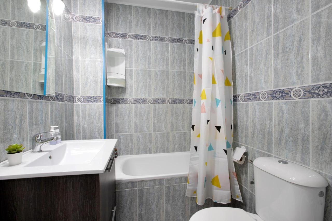 Bulto Carihuela B Apartment Torremolinos Exterior photo