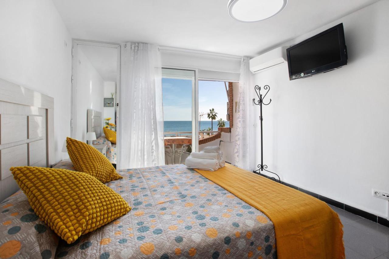 Bulto Carihuela B Apartment Torremolinos Exterior photo